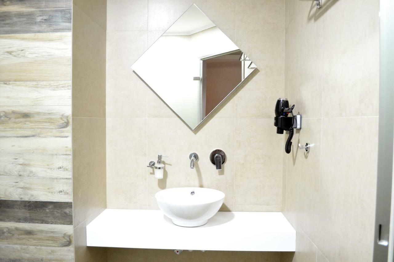 Psili Ammos Seaside Luxury Rooms Потос Екстериор снимка
