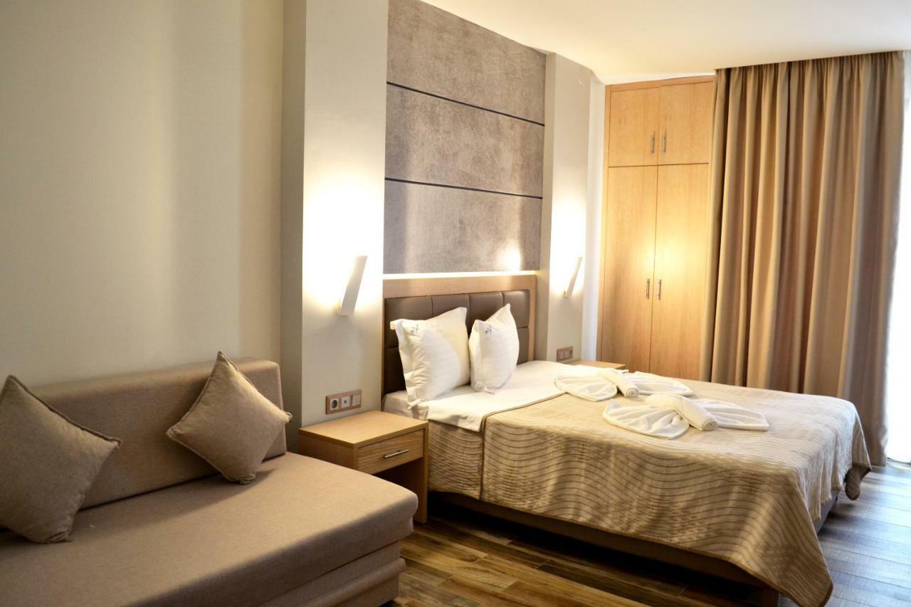 Psili Ammos Seaside Luxury Rooms Потос Екстериор снимка