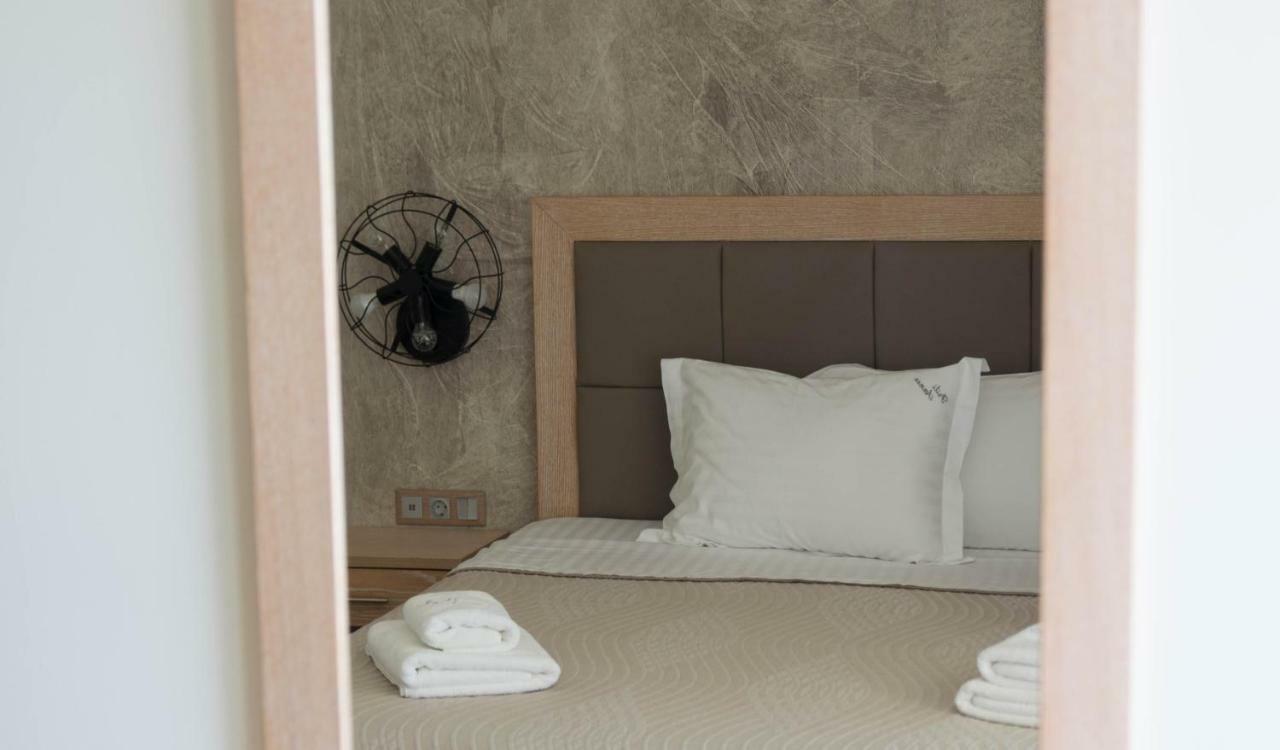 Psili Ammos Seaside Luxury Rooms Потос Екстериор снимка